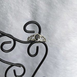 925 Sterling Silver & Black Onyx Celtic ring, size 6
